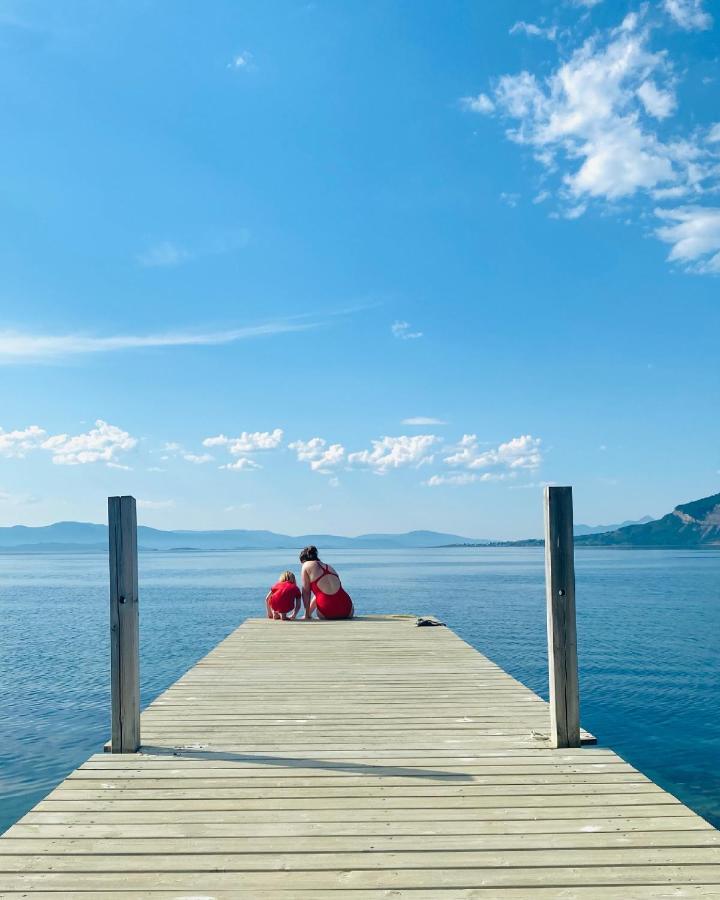 Nice Little House Right By The Sea, Stunning View Rensa Exteriör bild